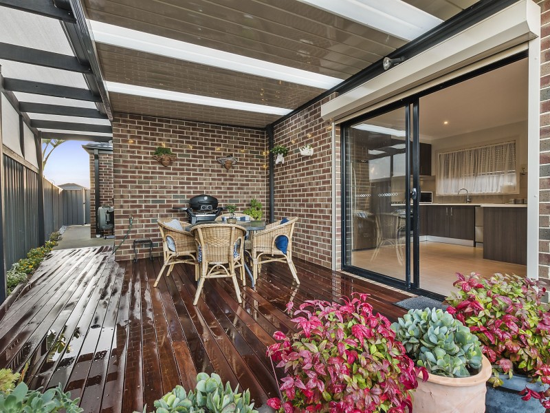 23 Silverleaf Drive, Melton VIC 3337