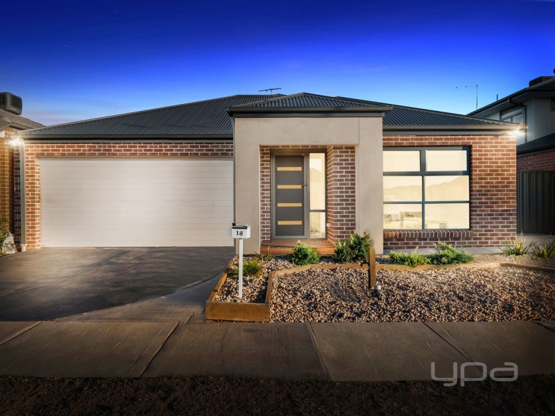 18  Herbal Avenue, Kurunjang VIC 3337