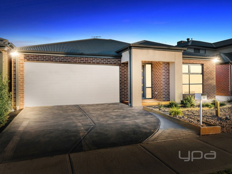 18  Herbal Avenue, Kurunjang VIC 3337