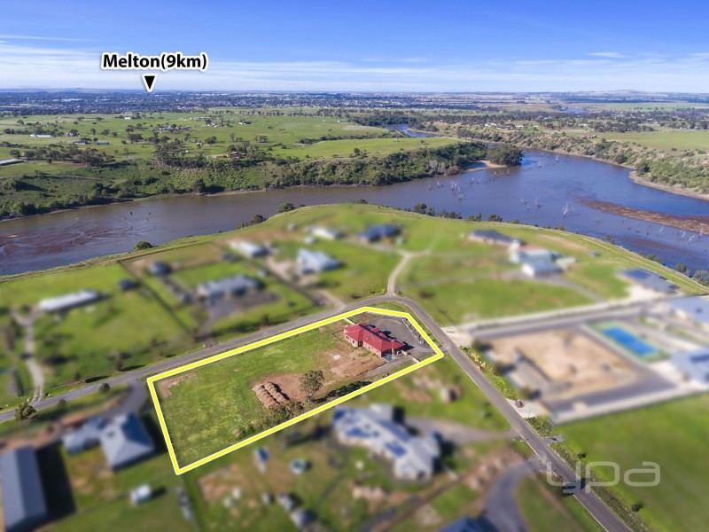 2 Pelican Point, Hopetoun Park VIC 3340