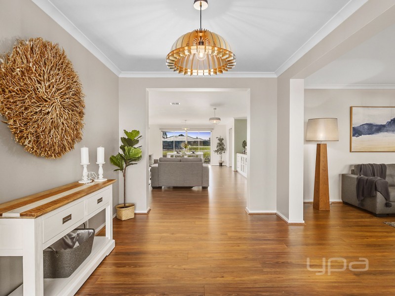 2 Pelican Point, Hopetoun Park VIC 3340