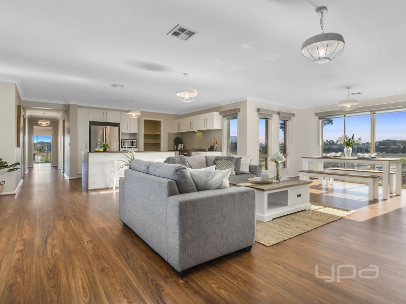 2 Pelican Point, Hopetoun Park VIC 3340