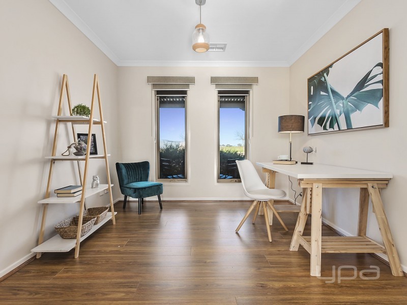 2 Pelican Point, Hopetoun Park VIC 3340