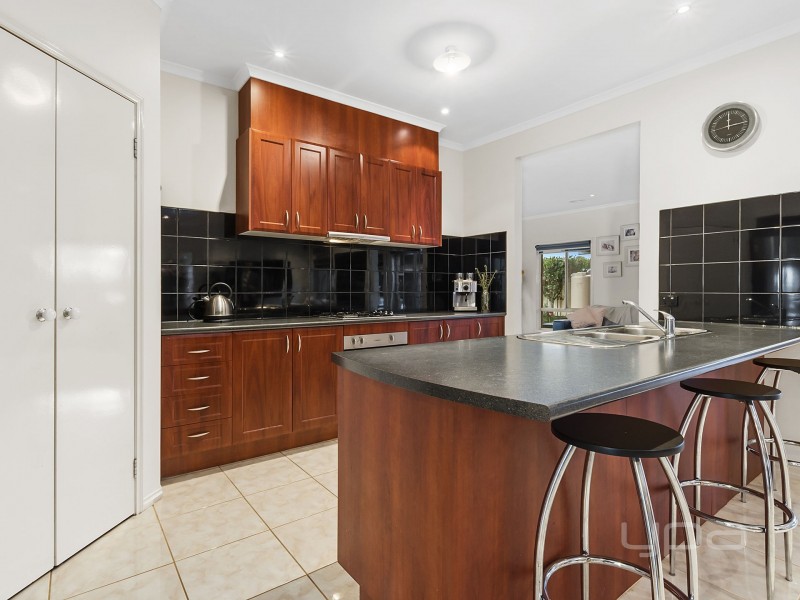 21 Sirius Way, Kurunjang VIC 3337