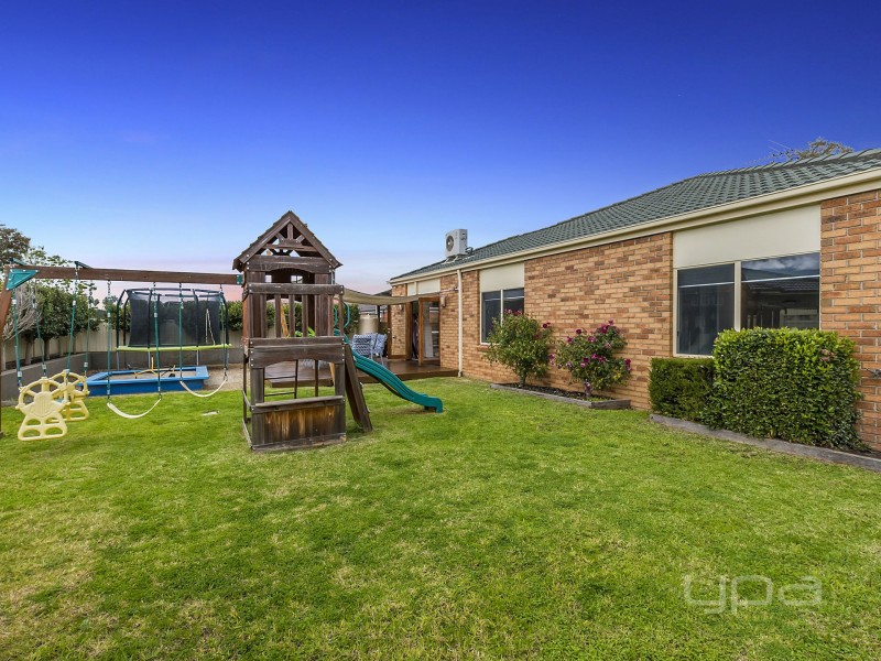 21 Sirius Way, Kurunjang VIC 3337