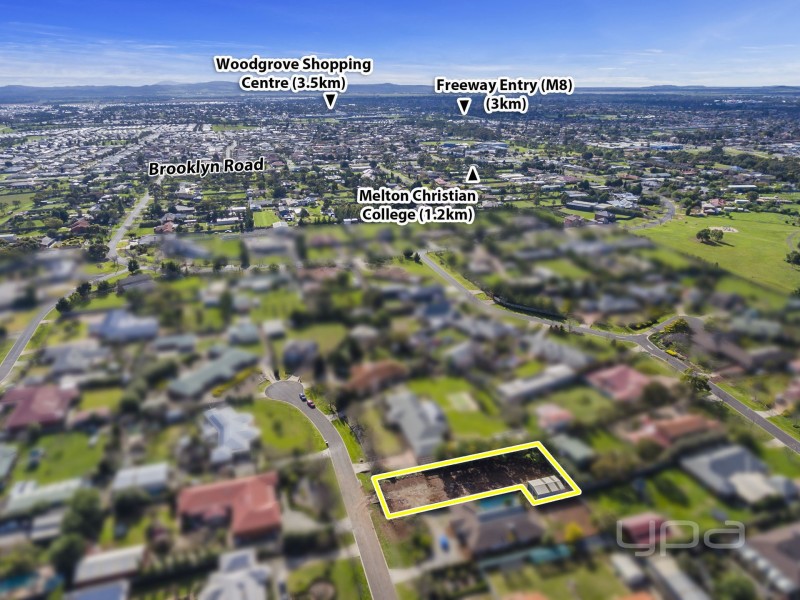 8A Westley Place, Brookfield VIC 3338