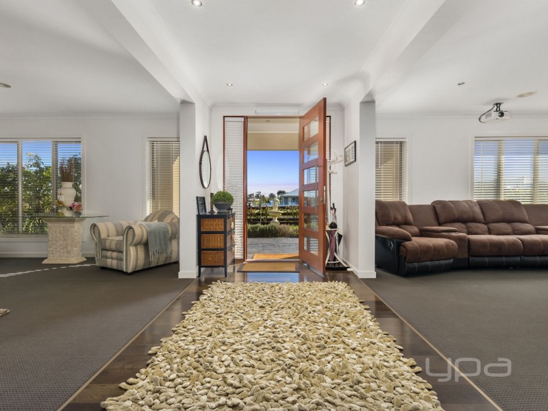 6 View Gully Road, Hopetoun Park VIC 3340