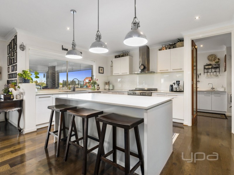 6 View Gully Road, Hopetoun Park VIC 3340