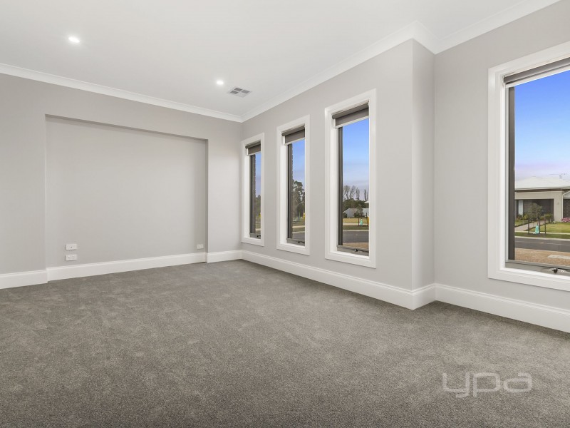 21 Riverbend Drive, Darley VIC 3340