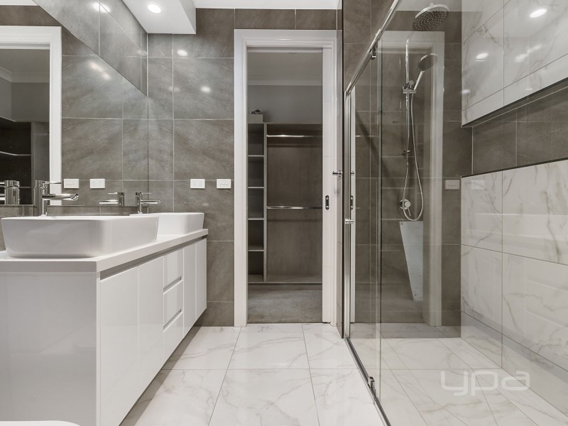 21 Riverbend Drive, Darley VIC 3340