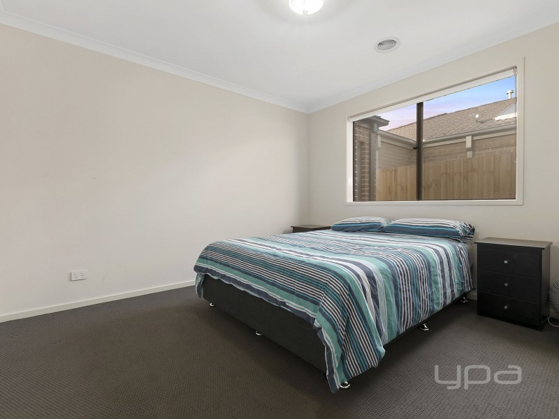 62 Turf Club Boulevard, Melton South VIC 3338