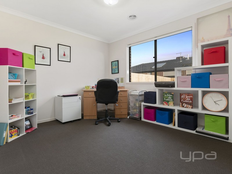 62 Turf Club Boulevard, Melton South VIC 3338