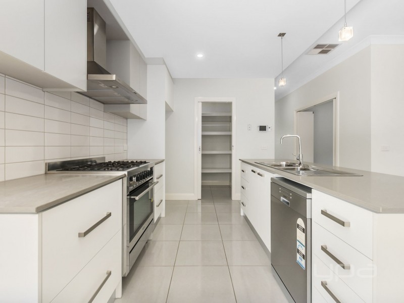 3 Jessie Place, Brookfield VIC 3338