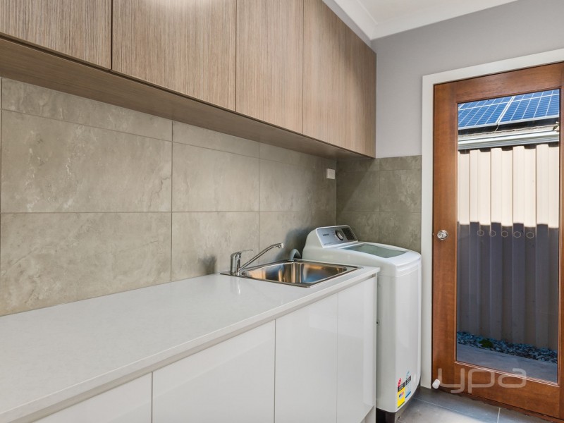 1/19 Brookfield Avenue, Brookfield VIC 3338