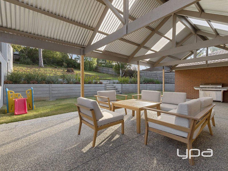 13 Links Road, Darley VIC 3340