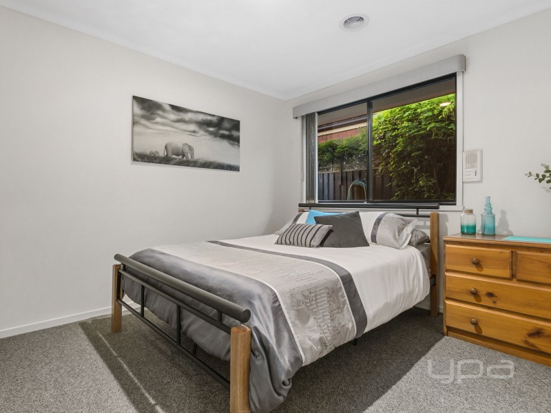 2 Paterson Court, Brookfield VIC 3338