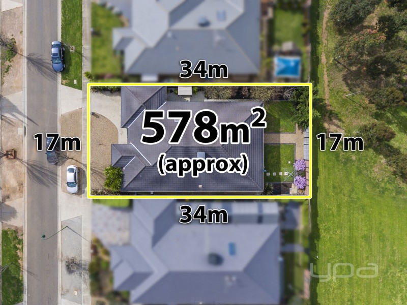 23 Desert Gum Way, Brookfield VIC 3338