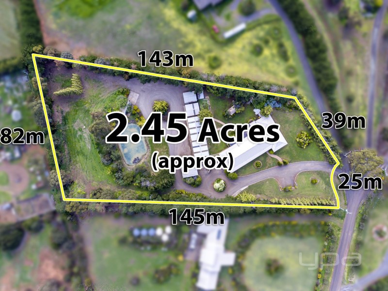 7 Greenstead Amble, Kurunjang VIC 3337