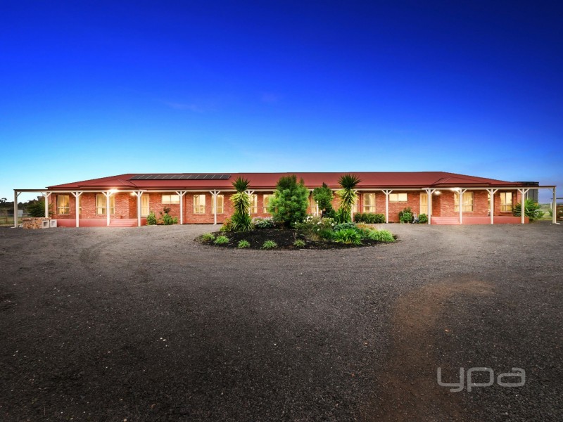 28 Riverview Drive, Hopetoun Park VIC 3340