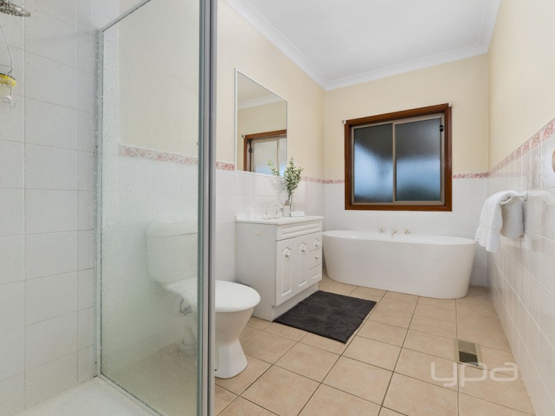 28 Riverview Drive, Hopetoun Park VIC 3340