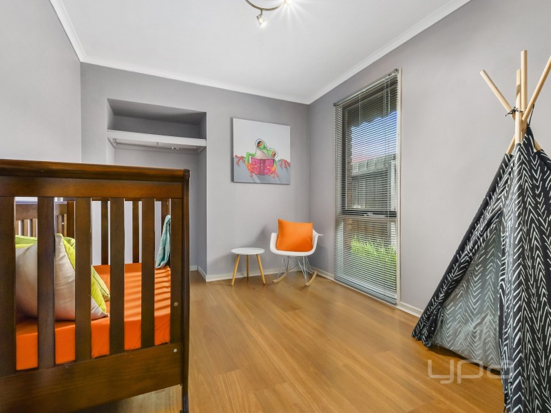 45 Kurrajong Crescent, Melton South VIC 3338