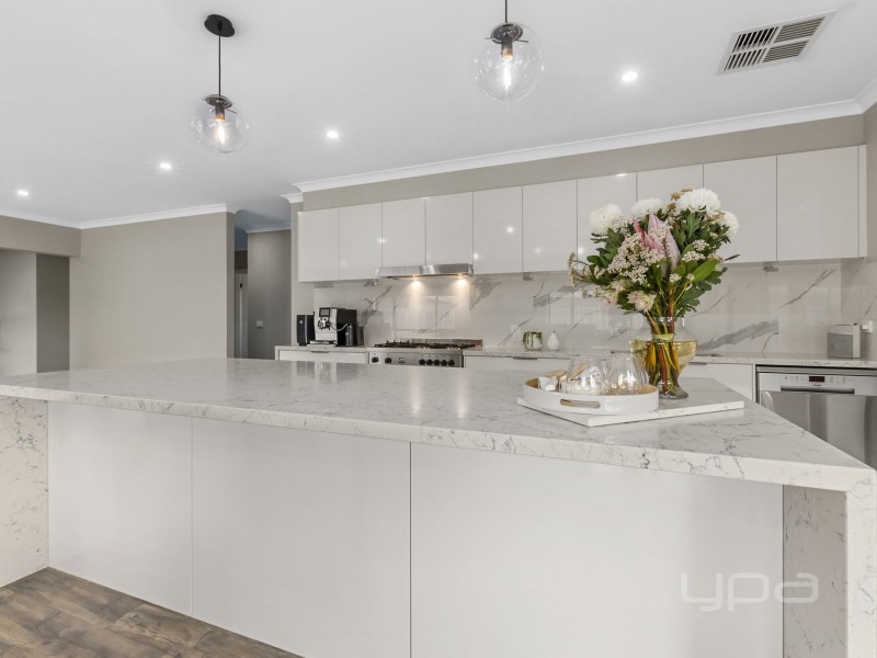 15 Jasmine Crescent, Ballan VIC 3342