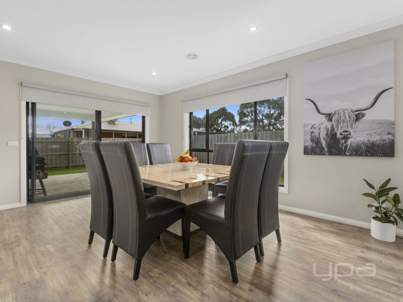 15 Jasmine Crescent, Ballan VIC 3342