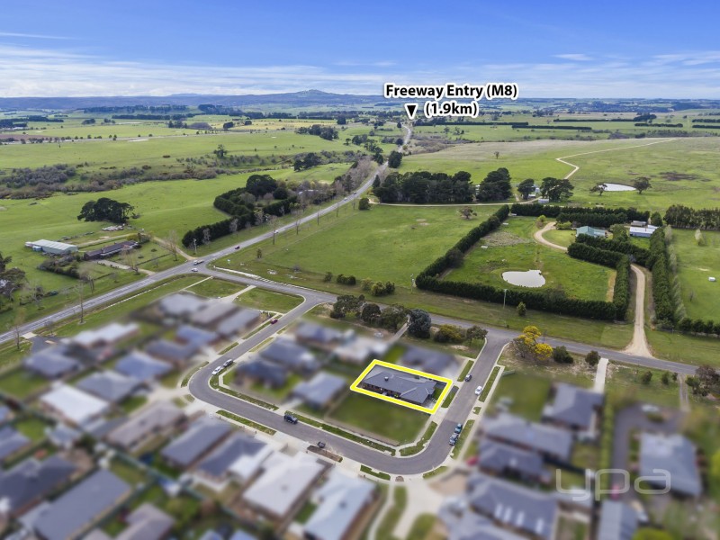 15 Jasmine Crescent, Ballan VIC 3342