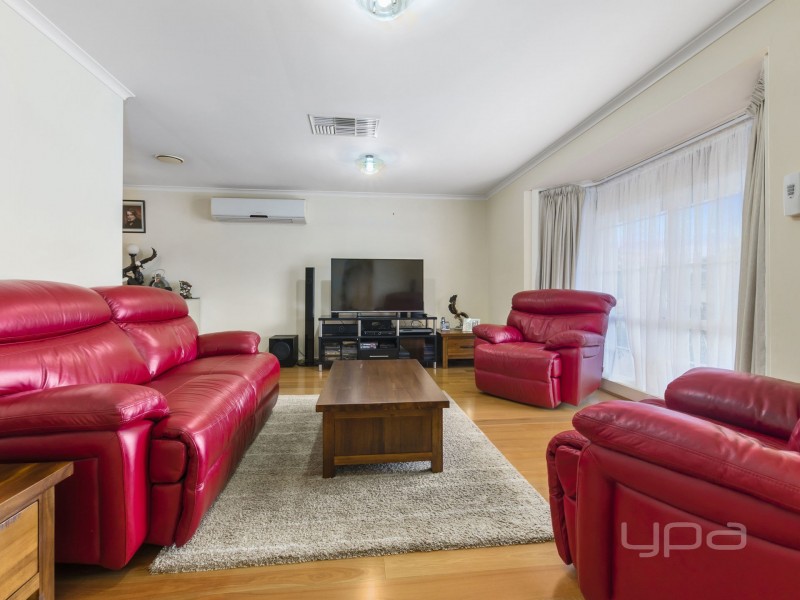 16 Benjamin Court, Kurunjang VIC 3337