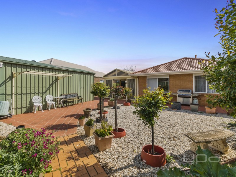 16 Benjamin Court, Kurunjang VIC 3337