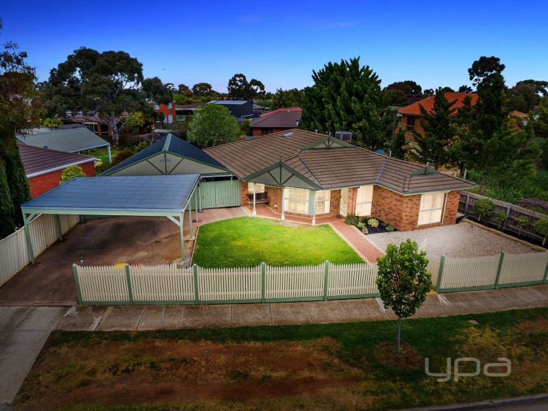 361 Centenary Avenue, Melton West VIC 3337