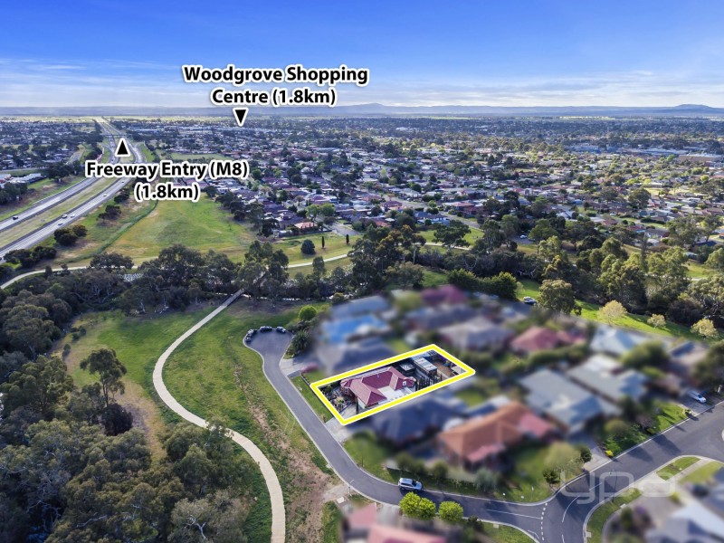 6 Viviannes Way, Melton VIC 3337