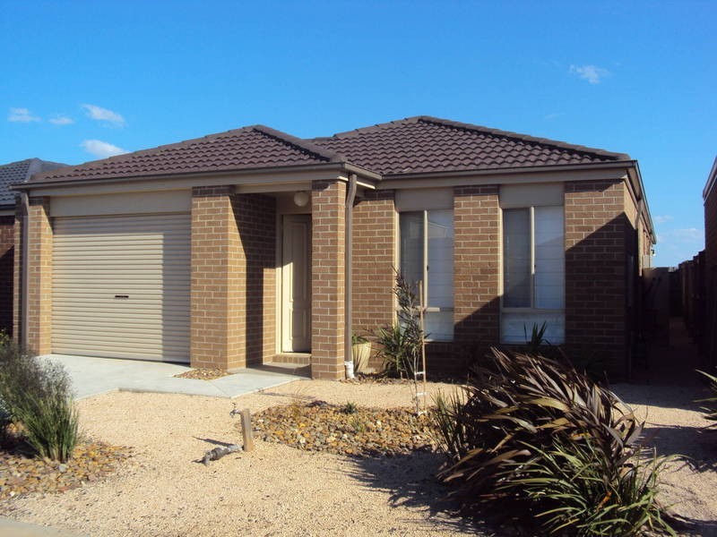 53 Peter Pan Crescent, Kurunjang VIC 3337