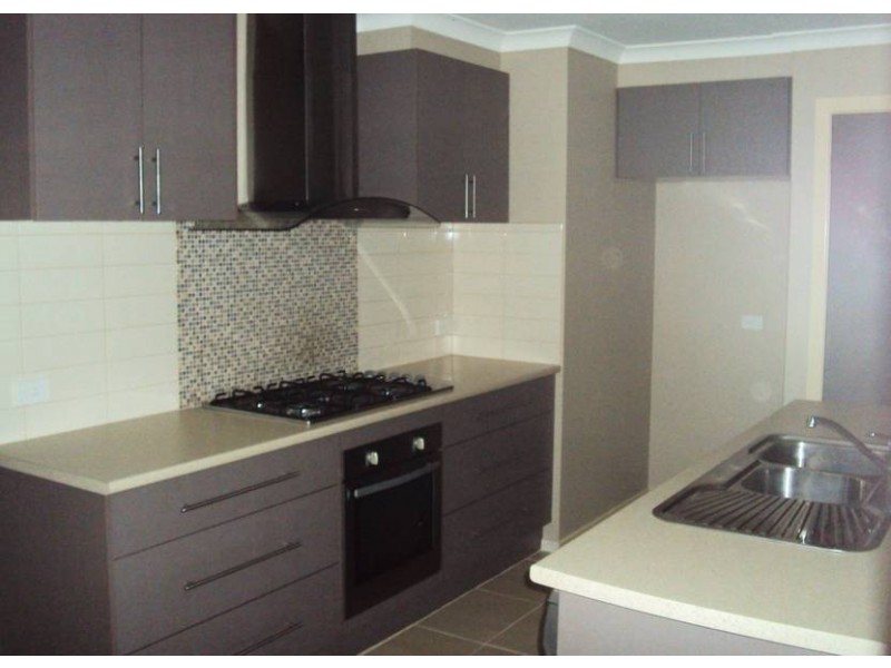 53 Peter Pan Crescent, Kurunjang VIC 3337