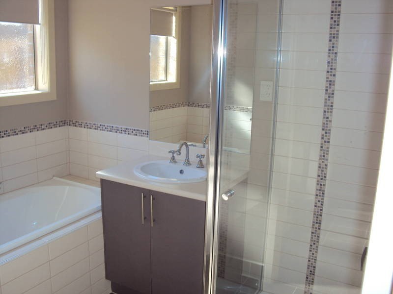 53 Peter Pan Crescent, Kurunjang VIC 3337