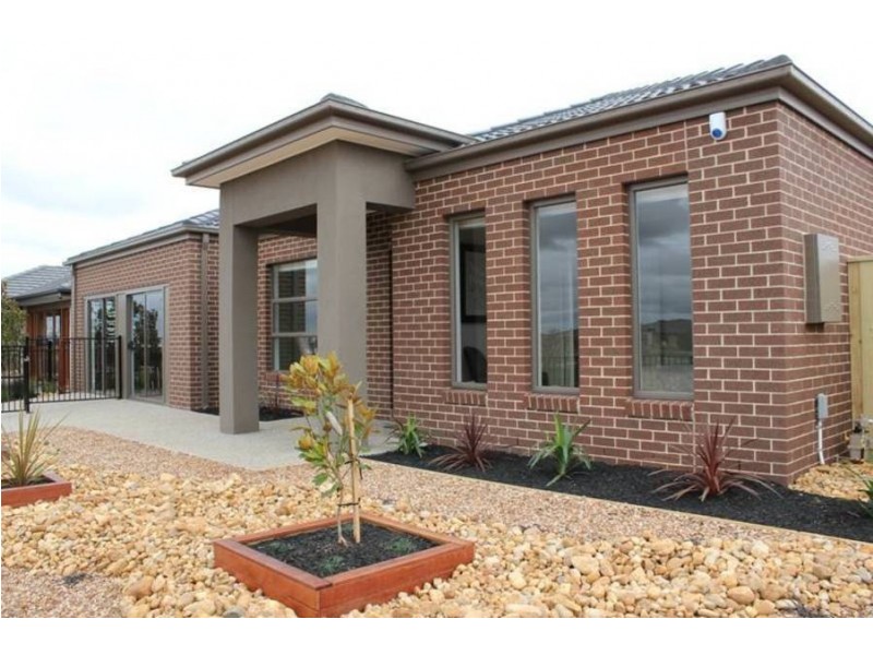 23 Desert Gum Way, Brookfield VIC 3338