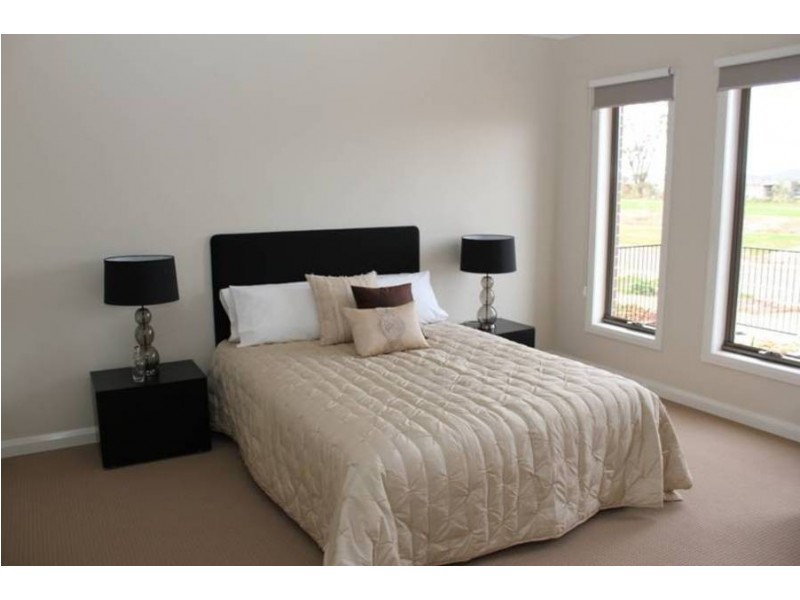 23 Desert Gum Way, Brookfield VIC 3338