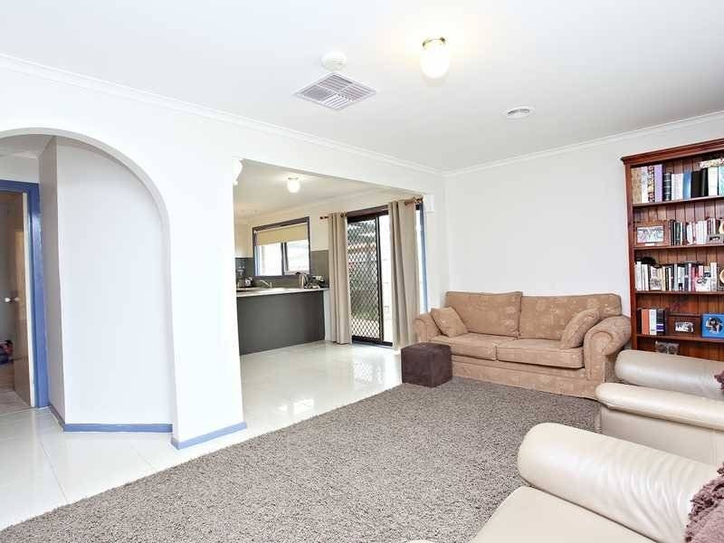 54 Westcott Parade, Rockbank VIC 3335