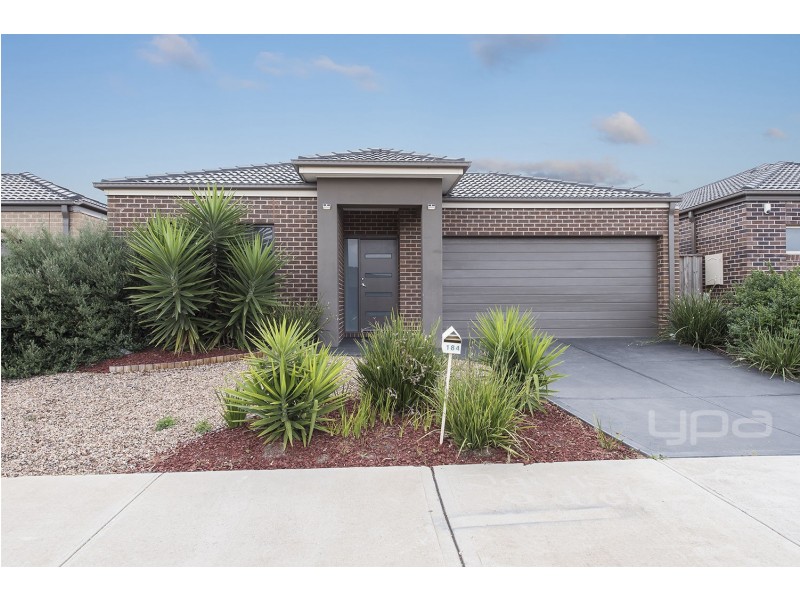 184 Botanica Springs Boulevard, Brookfield VIC 3338