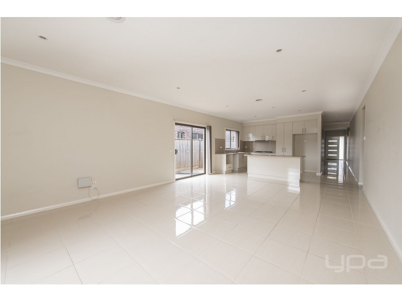 184 Botanica Springs Boulevard, Brookfield VIC 3338