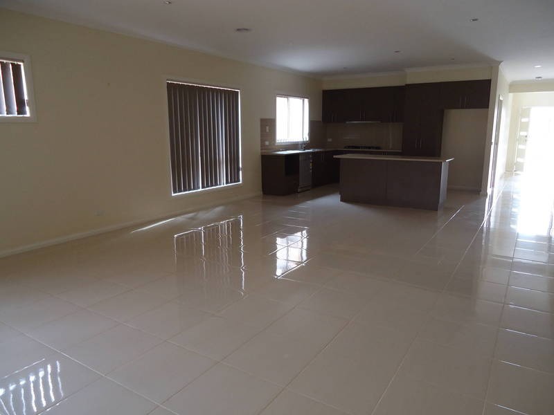 186 Botanica Springs Boulevard, Brookfield VIC 3338