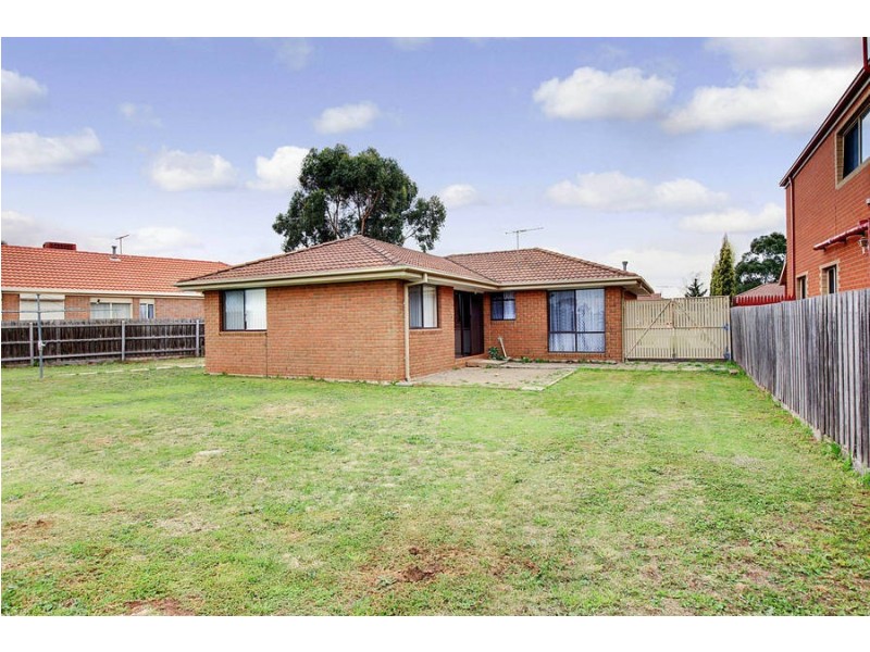 10 Numering Court, Kurunjang VIC 3337