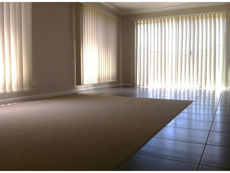 15 Maple Close, Melton West VIC 3337