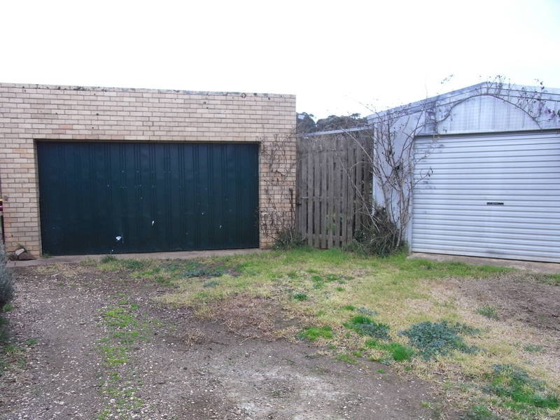 2423-2437 Western Highway, Rockbank VIC 3335