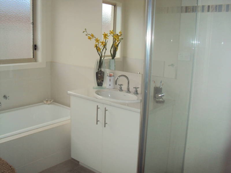 15 Fieldstone Way, Brookfield VIC 3338