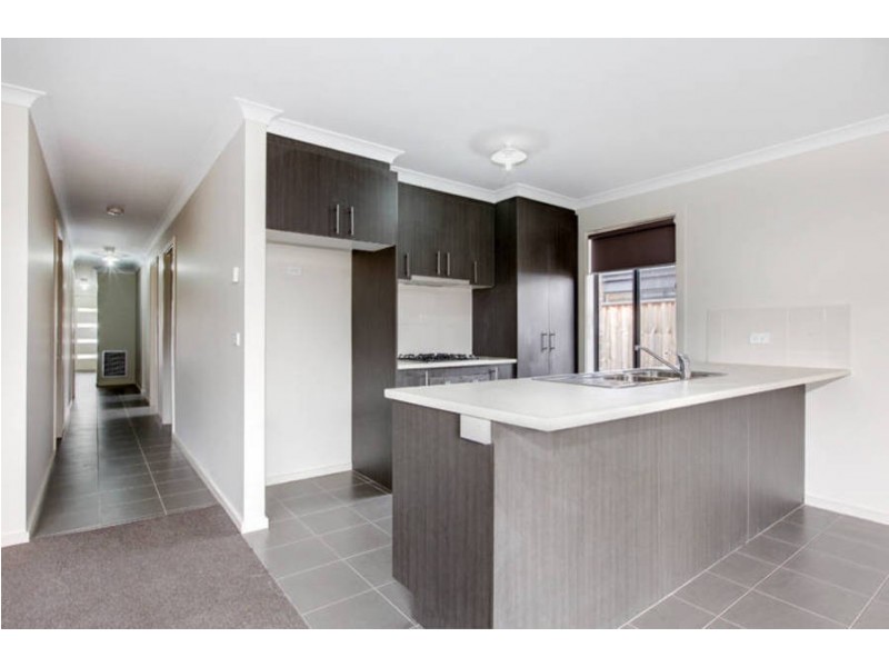 21 Stringybark Avenue, Brookfield VIC 3338