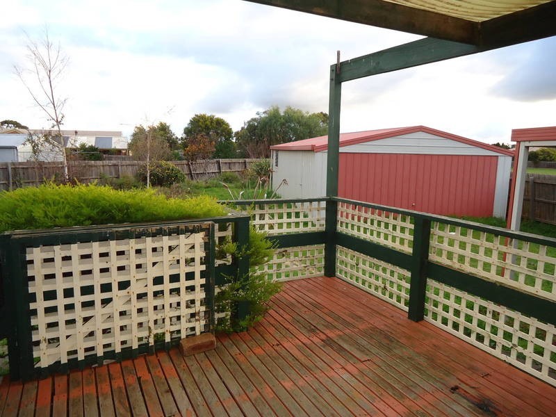 3 Barleycorn Place, Melton West VIC 3337