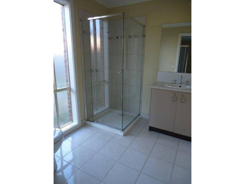 39 Kirkton Drive, Melton VIC 3337