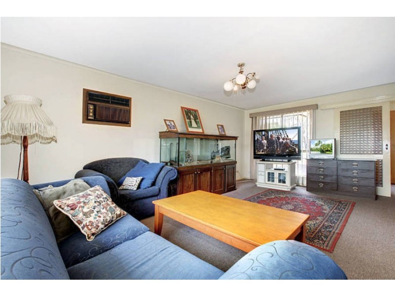 35 Bridge Road, Melton South VIC 3338