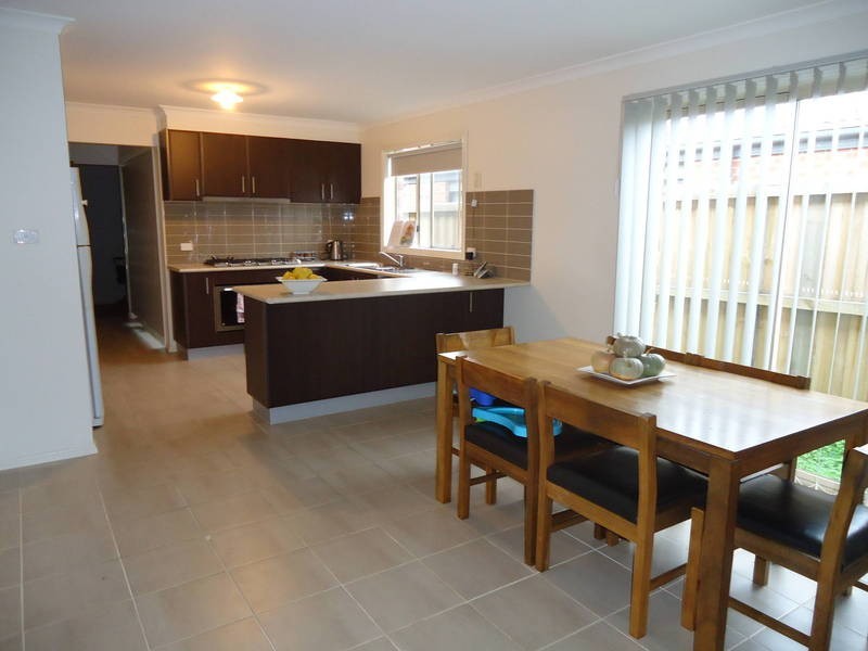 32 Oak Park Drive, Melton West VIC 3337